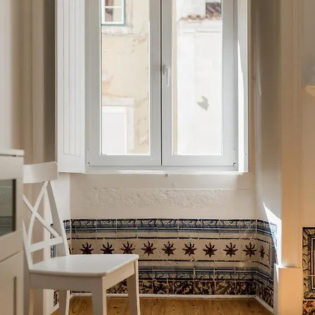 A Janela, Charming In Center Lissabon