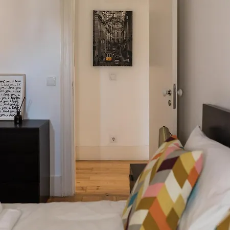 A Janela, Charming In Center Lisbon