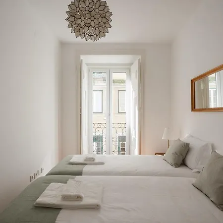 A Janela, Charming In Center * Lisbon