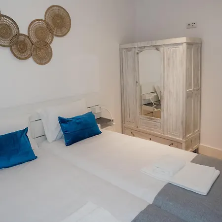 Apartment A Janela, Charming In Center Lisbon