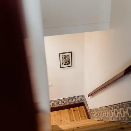 Apartment A Janela, Charming In Center Lisbon