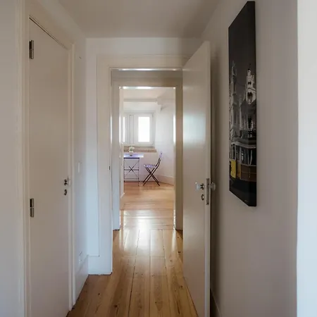 à Janela, Charming In Center *