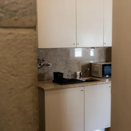 à Janela, Charming In Center